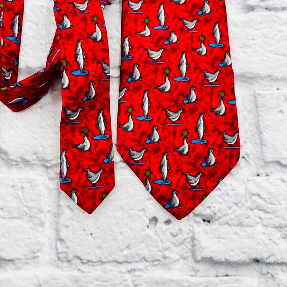Givenchy Gentleman Men's Red‎ Penguin Print 100% Silk Neck Tie 59" x 3.75" - Picture 3 of 9